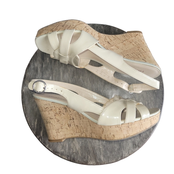 Franco Sarto Cream Wedge Heel Sandals Sz.7M - Picture 1 of 6